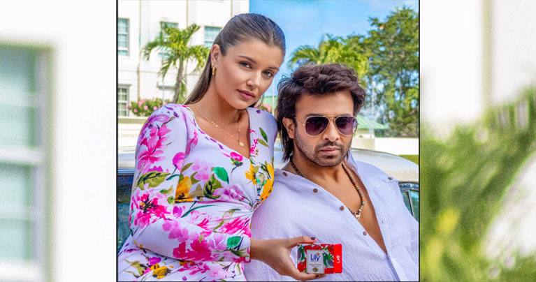আবারও ঝড় তুললেন শাকিব