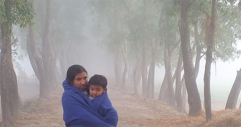তীব্র শীতে বিপর্যস্ত হিমালয়কন্যা পঞ্চগড়