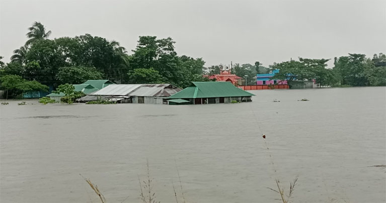 সিলেট ও সুনামগঞ্জে বন্যায় পানিবন্দি ৬০ লাখ মানুষ