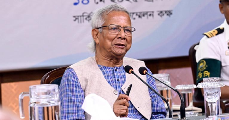 চট্টগ্রাম ছাড়া বাংলাদেশ সামনে এগোতে পারবে না : প্রধান উপদেষ্টা